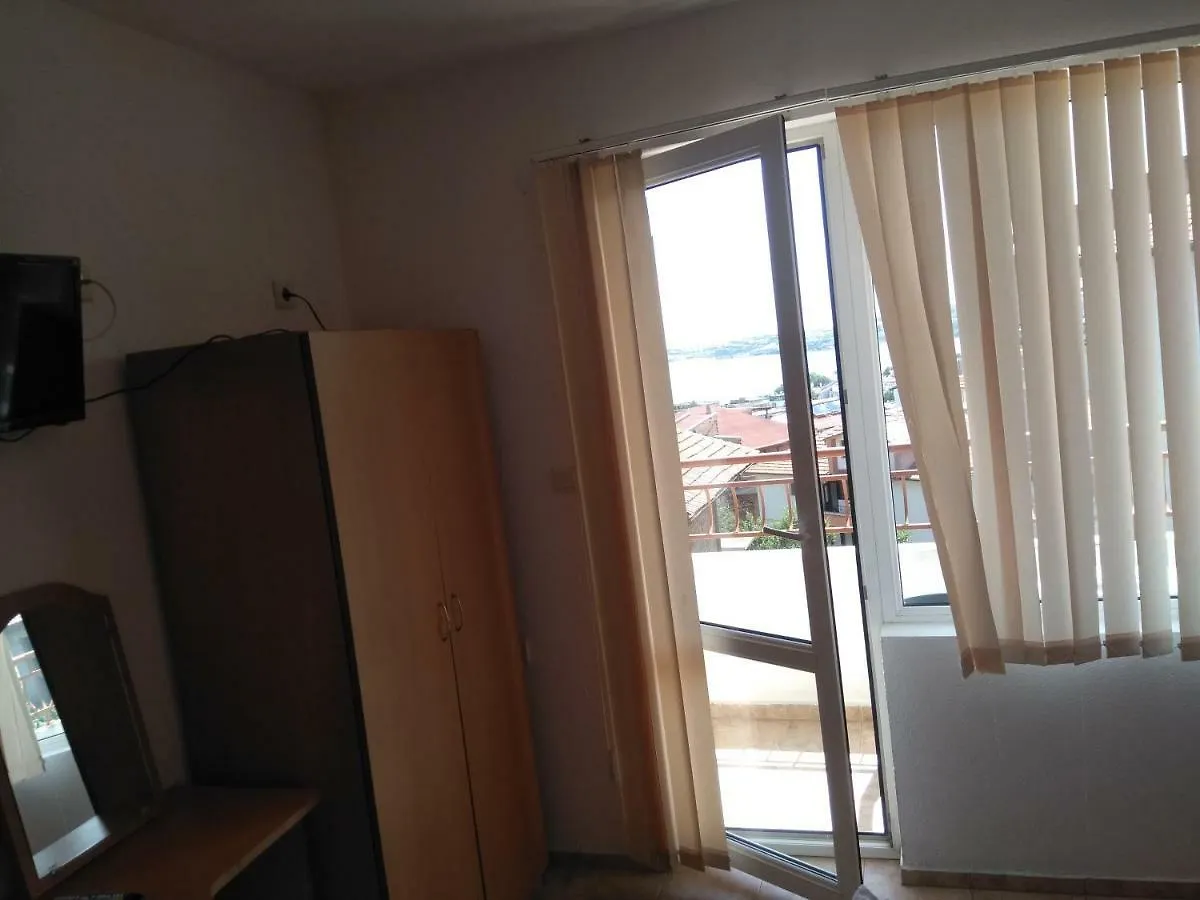 Guest House Pepina Sozopol 3*,